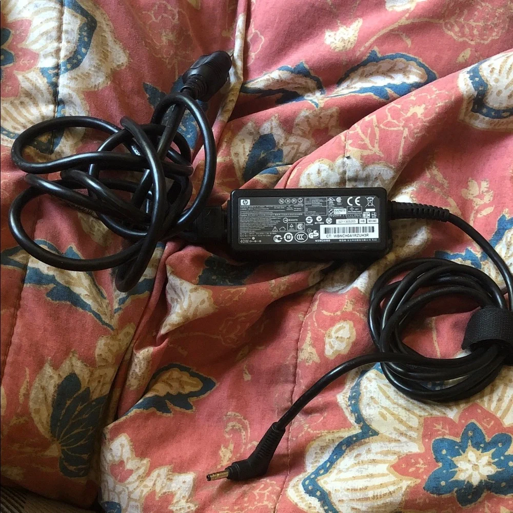 HP Black Laptop AC Adapter Charger with Barrel Connector